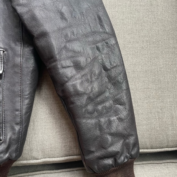 Vintage LL Bean Bomber Jacket Mens 42 Long Shearling Goatskin Brown Leather. - Picture 5 of 10